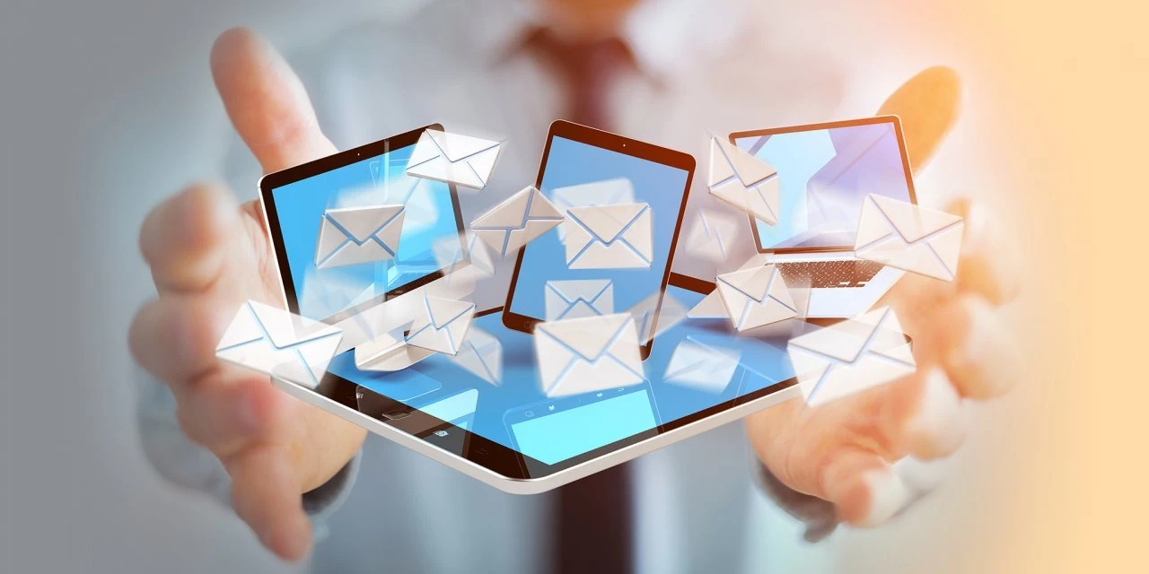 مميزات التواصل الفوري بين المدرسة وولي الأمر